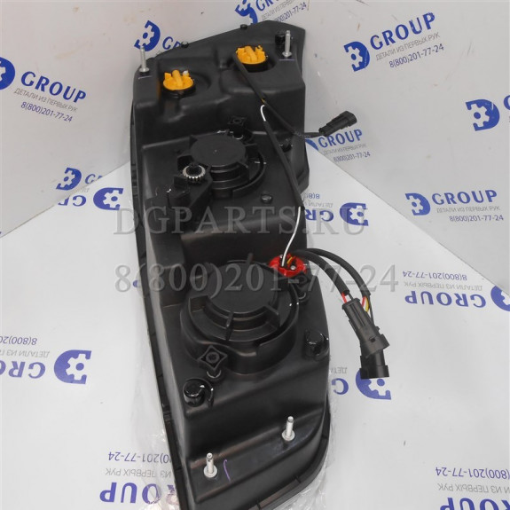 Фара YUTONG левая галогеновая ZK6122 4121-00126C